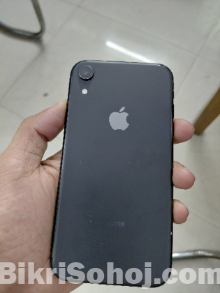 iPhone XR